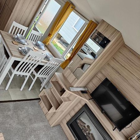 J6 Static Caravan, Fairway Holiday Park Sandown Kültér fotó